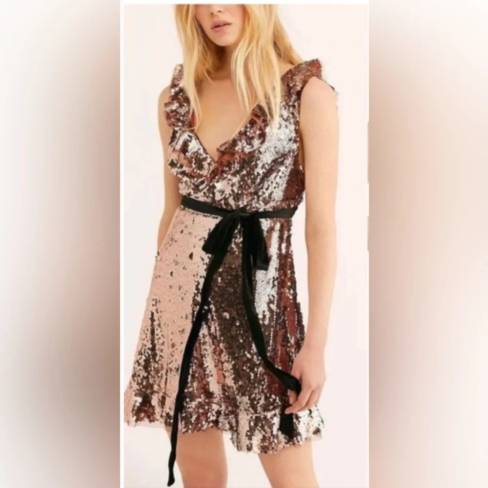 Free People‎ sequin tribeca flutter sleeve open back mini dress size 6 brand new